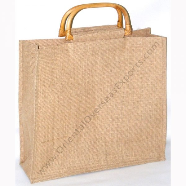 jute bag with wooden handle