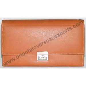 design and buy custom branded real leather waiters purse with multiple currency slots online